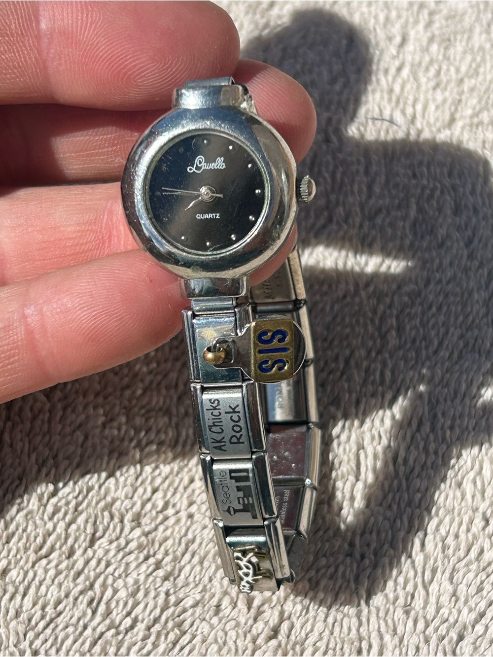 Vintage Silver-Tone Black Dial Quartz charm Bracelet Watch - Picture 2 of 10